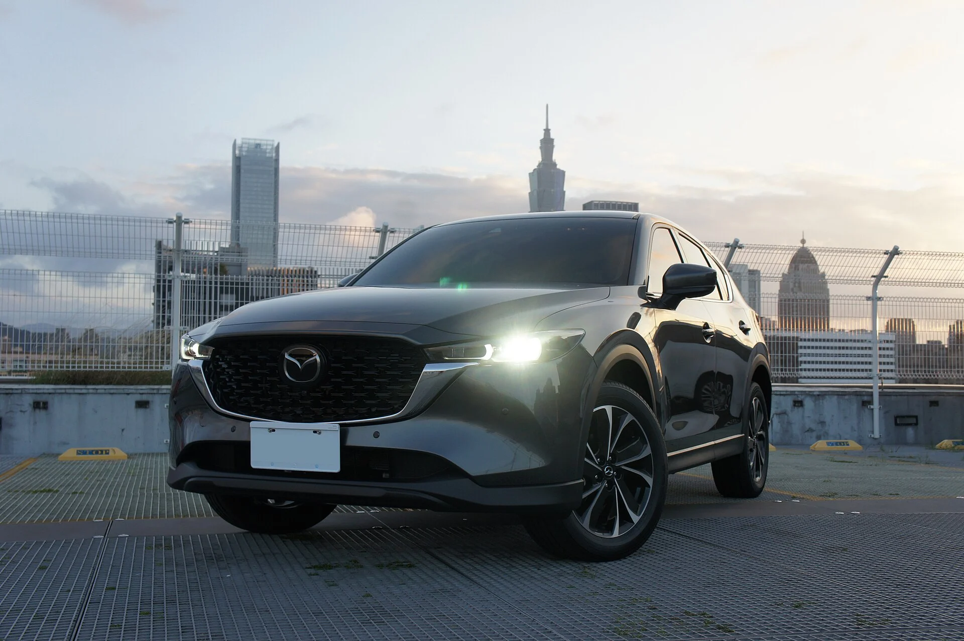 Can You Sleep in a Mazda CX-5? Fit & Floor Guide