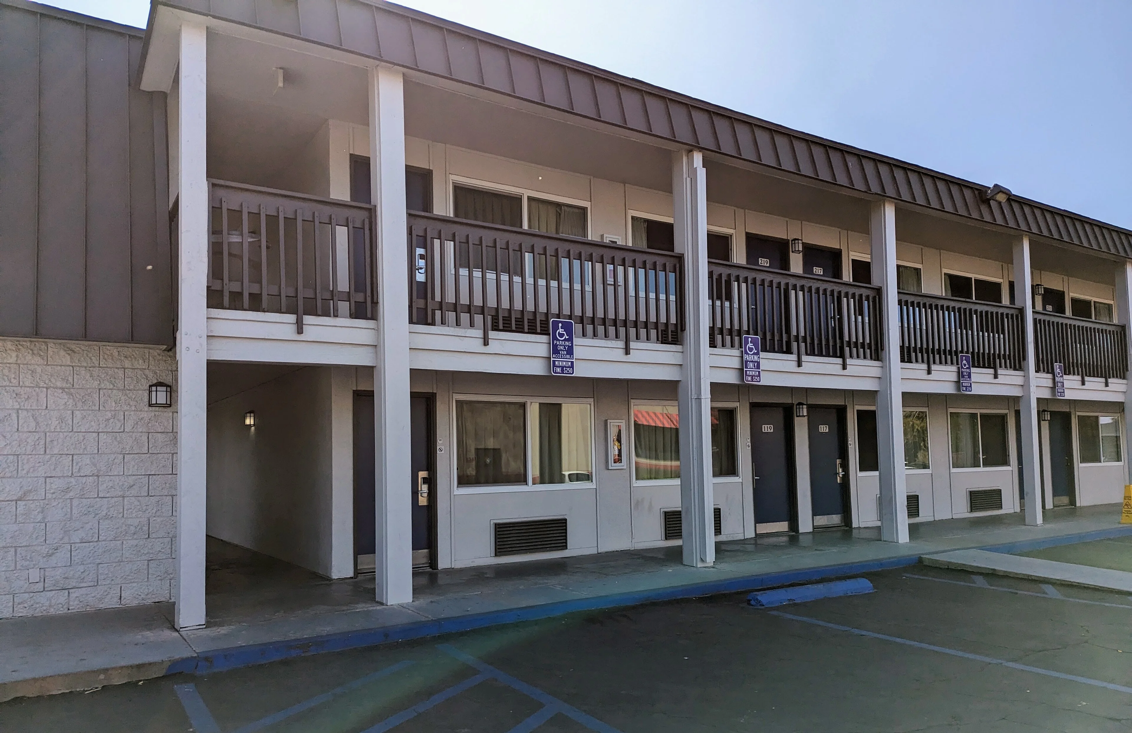 Can You Sleep in Your Car in a Hotel Parking Lot?