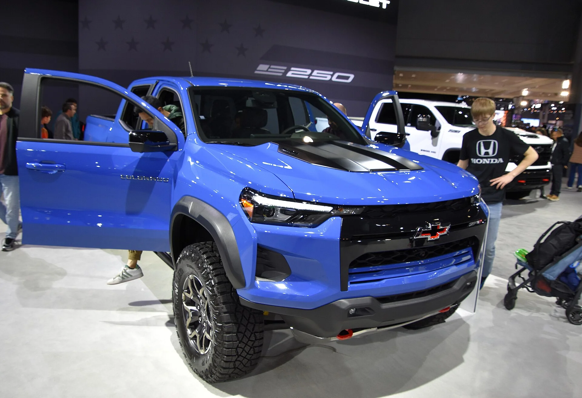 Chevy Colorado ZR2 — a blue Colorado, front three-quarter view
