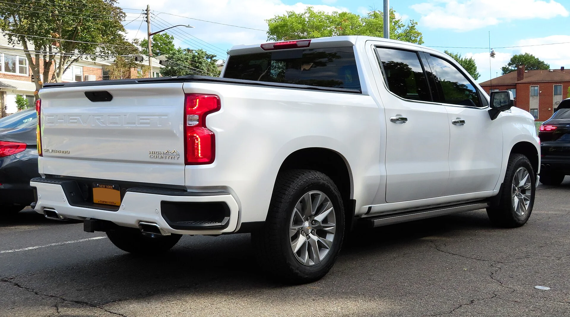 2019 Chevrolet Silverado 1500 High Country, rear 9.24.19