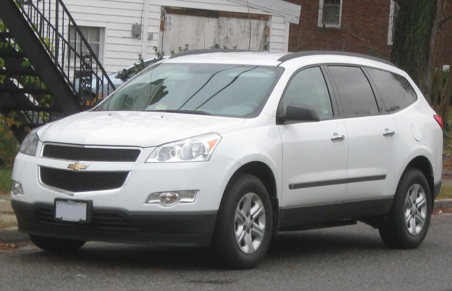 Chevy Traverse Cargo Dimensions for Sleeping: The Near-Van Flat Floor