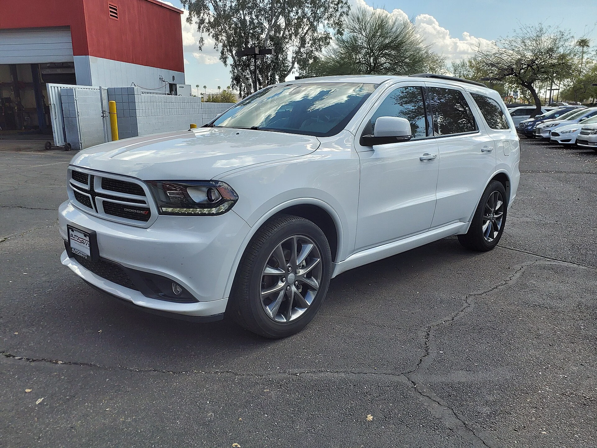 Dodge Durango GT — a 2018 Durango, front three-quarter view