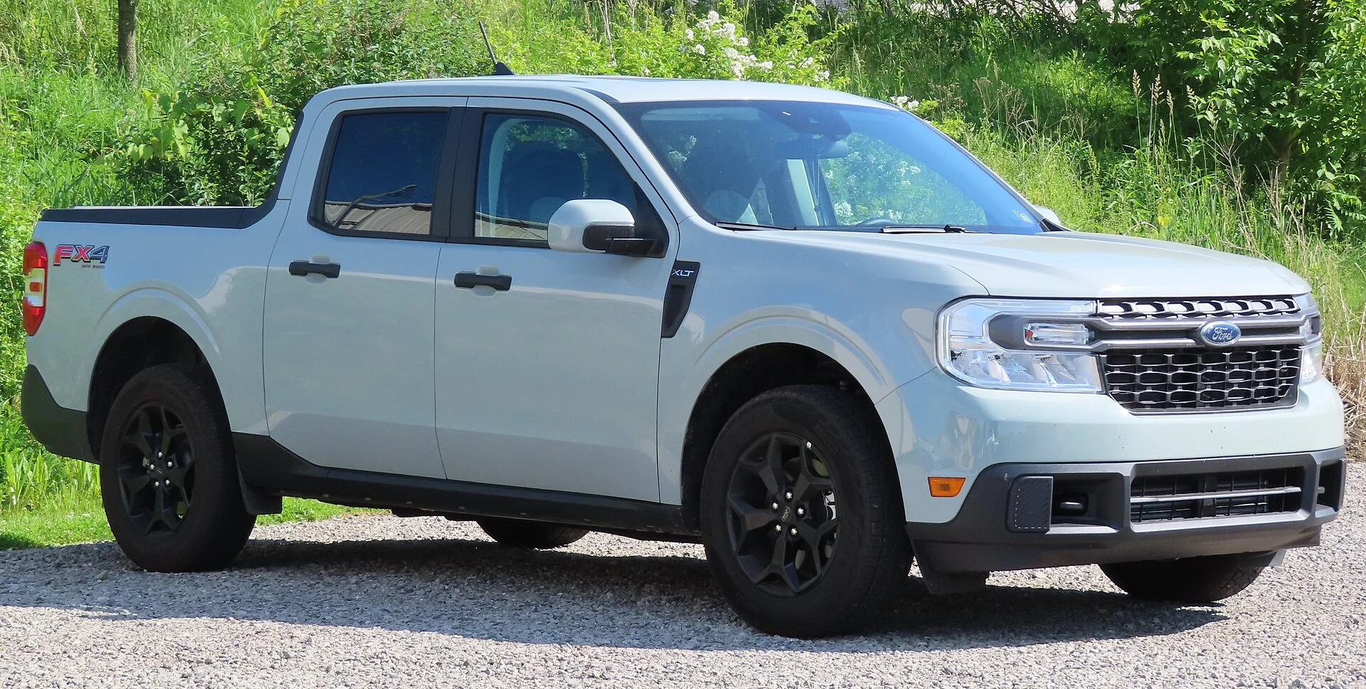Ford Maverick FX4 — an Area-51 grey 2022 Maverick, front three-quarter view