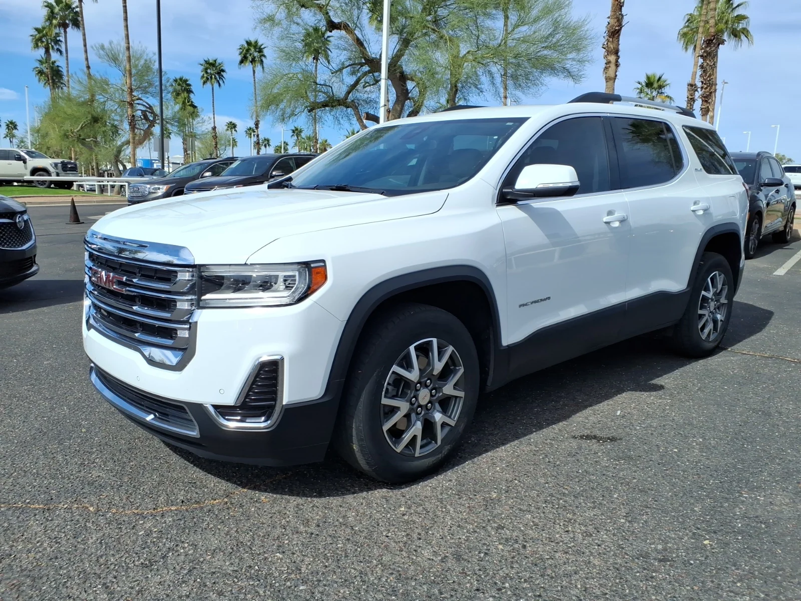 23 GMC Acadia SLE