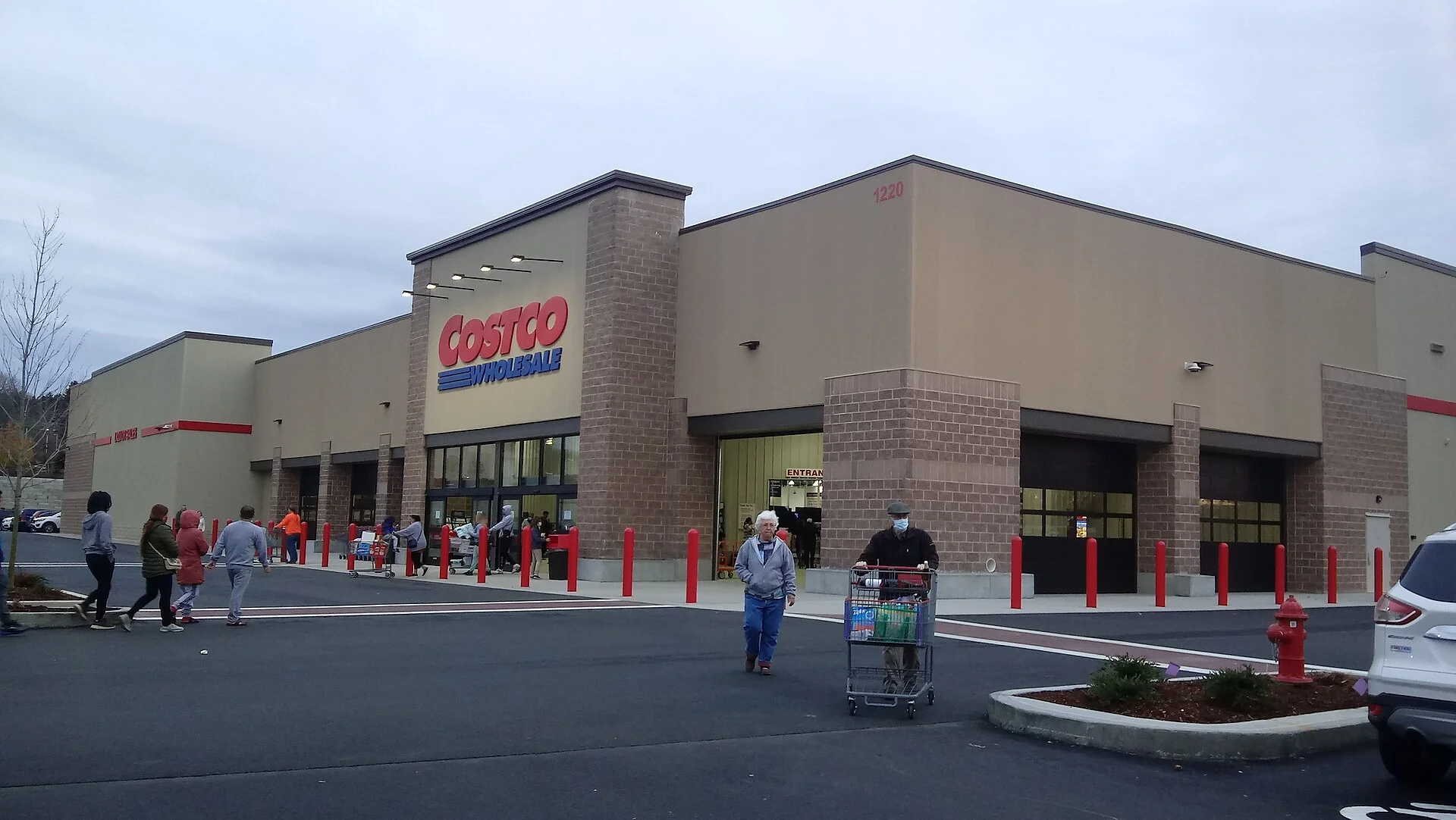 A Costco warehouse storefront where overnight car parking is never guaranteed