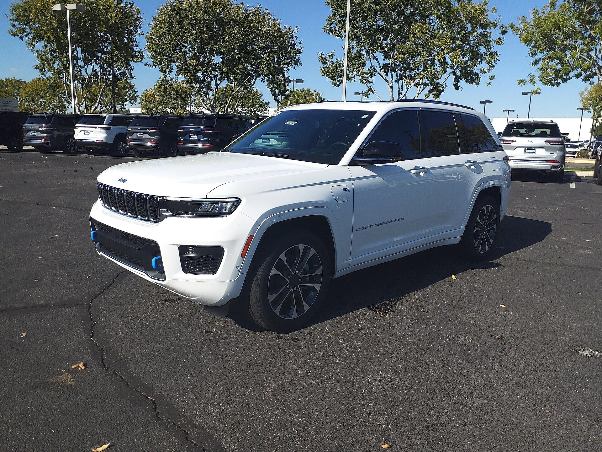 22 Jeep Grand Cherokee Overland 4xe