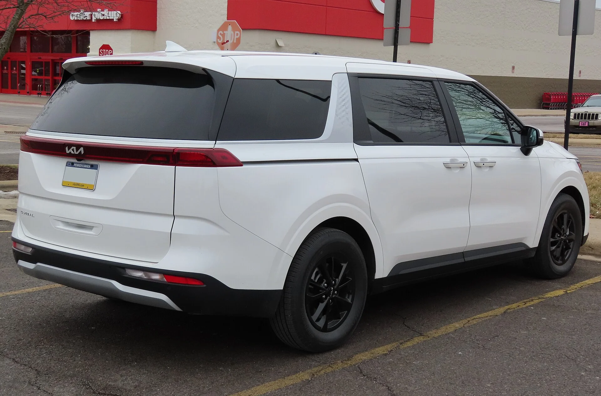 2023 Kia Carnival LX, rear right, 02-06-2023
