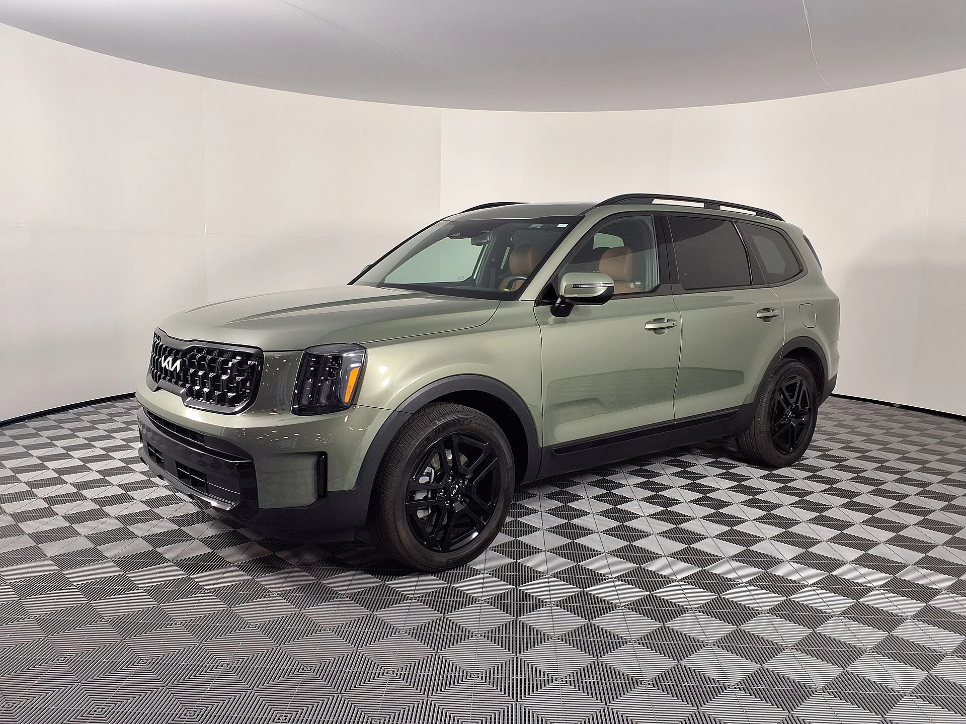 24 Kia Telluride EX X-Line