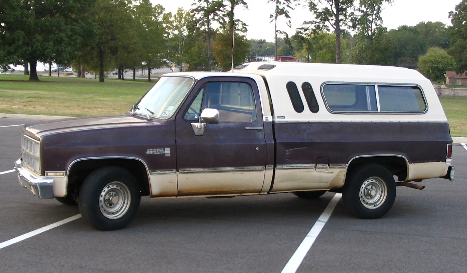 Can You Sleep in a Truck Bed Without a Topper or Camper Shell?