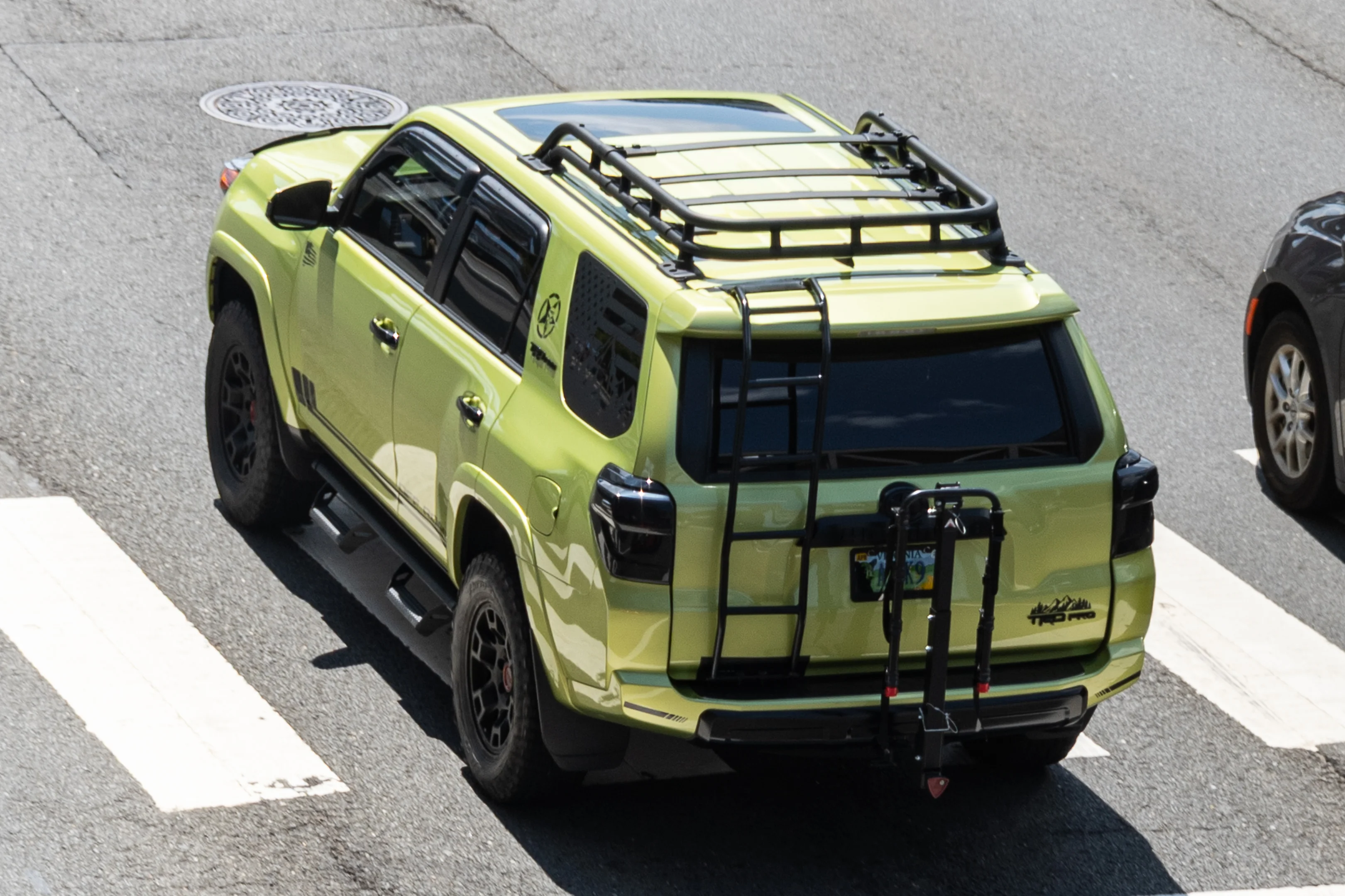 Toyota 4Runner Roof Rack Weight Capacity: The 120 lb Rule and Why You Need a Flat Rack