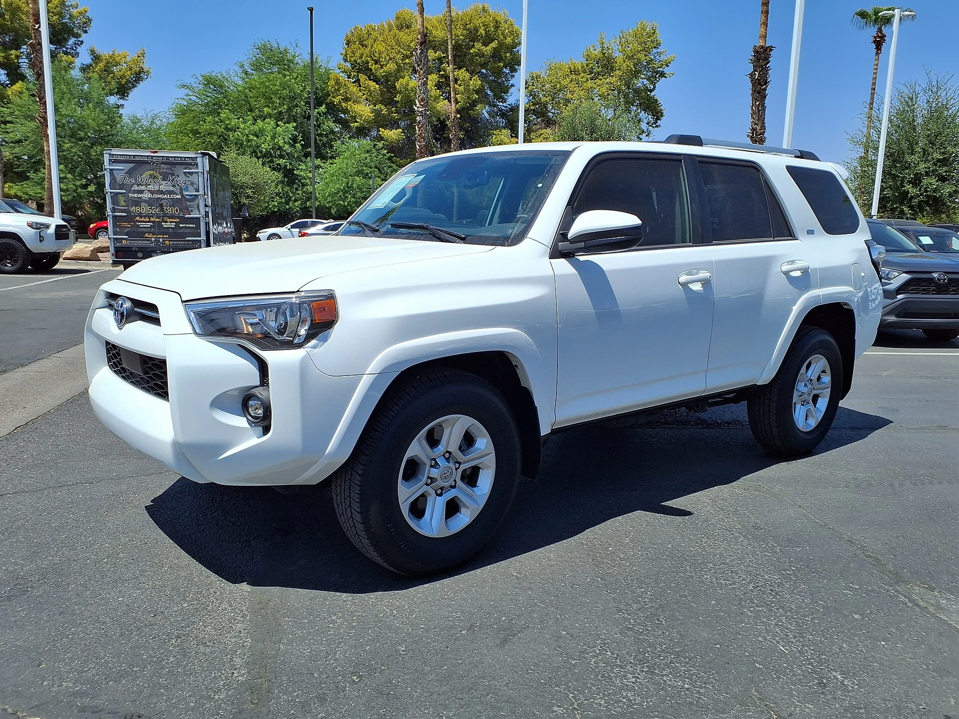 23 Toyota 4Runner SR5