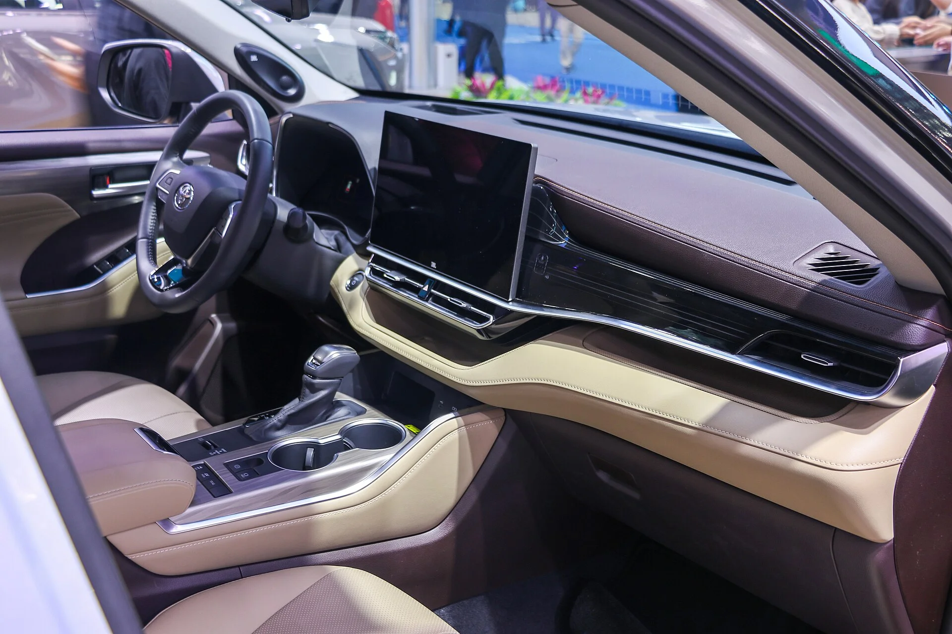 Toyota Highlander 2025 interior