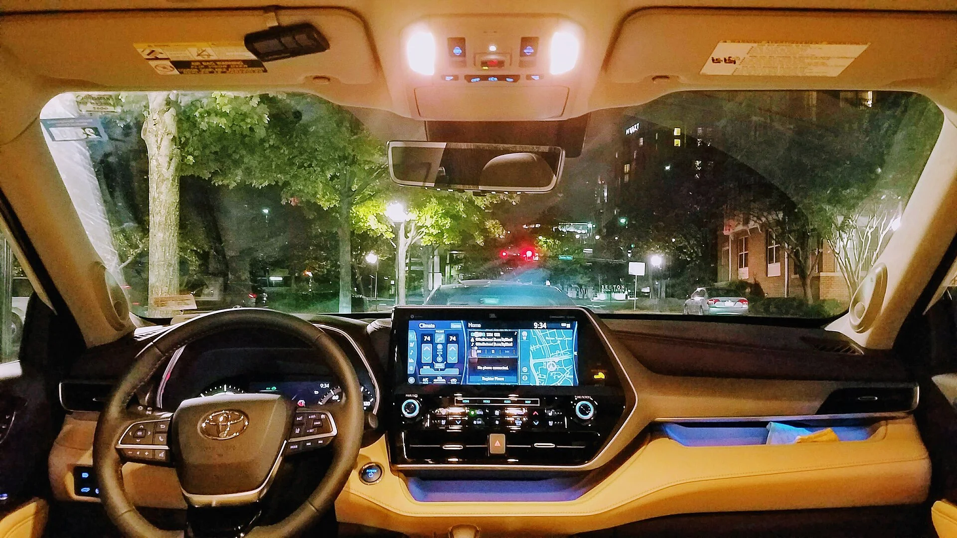 2021 Toyota Highlander interior