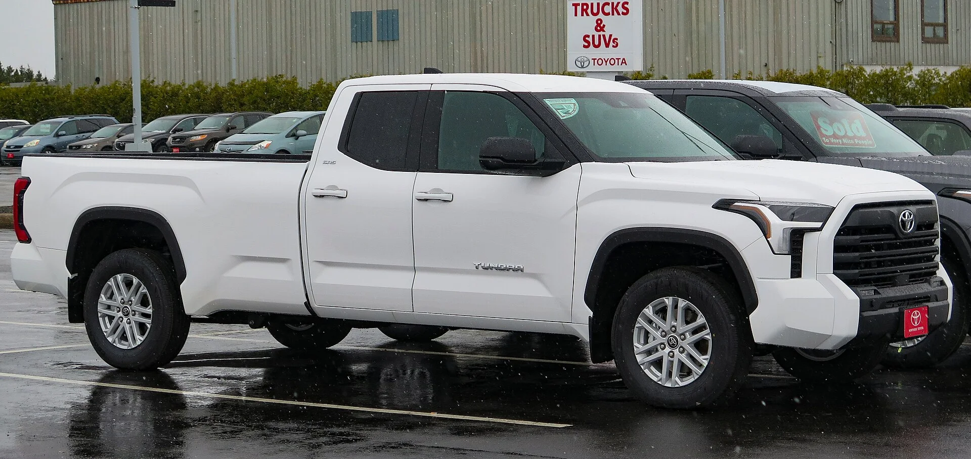 2023 Toyota Tundra Double Cab SR5 Long Bed in White, Front Right, 04-23-2023