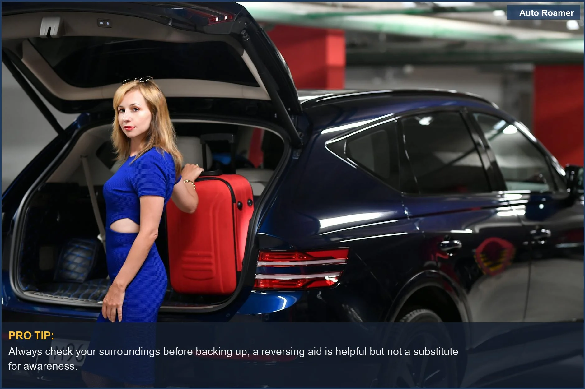 Stylish woman with luggage near a car trunk, showing how a reversing aid can improve rear visibility.