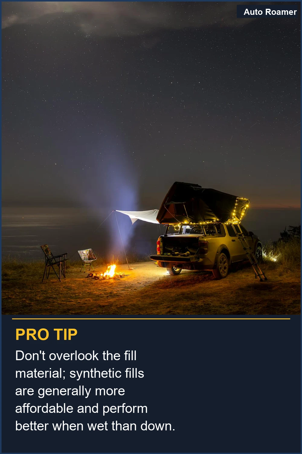 No pases por alto el material de relleno; los rellenos sintéticos son generalmente más asequibles y funcionan mejor cuando están mojados que el plumón.