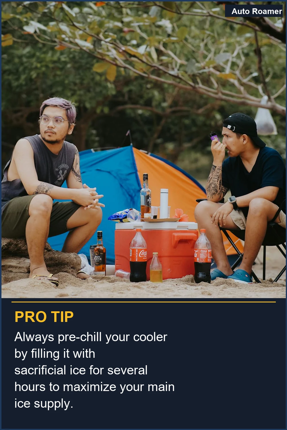 Siempre pre-enfría tu nevera llenándola con hielo sacrificial durante varias horas para maximizar tu suministro principal de hielo.