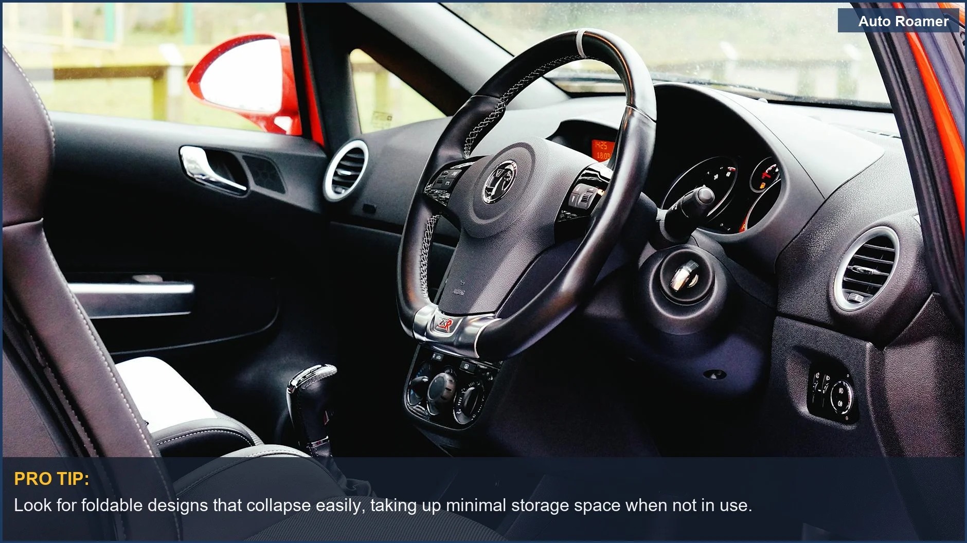 Salpicadero y volante de coche moderno, mostrando el espacio interior que necesita cubrir un parasol plegable para coche.