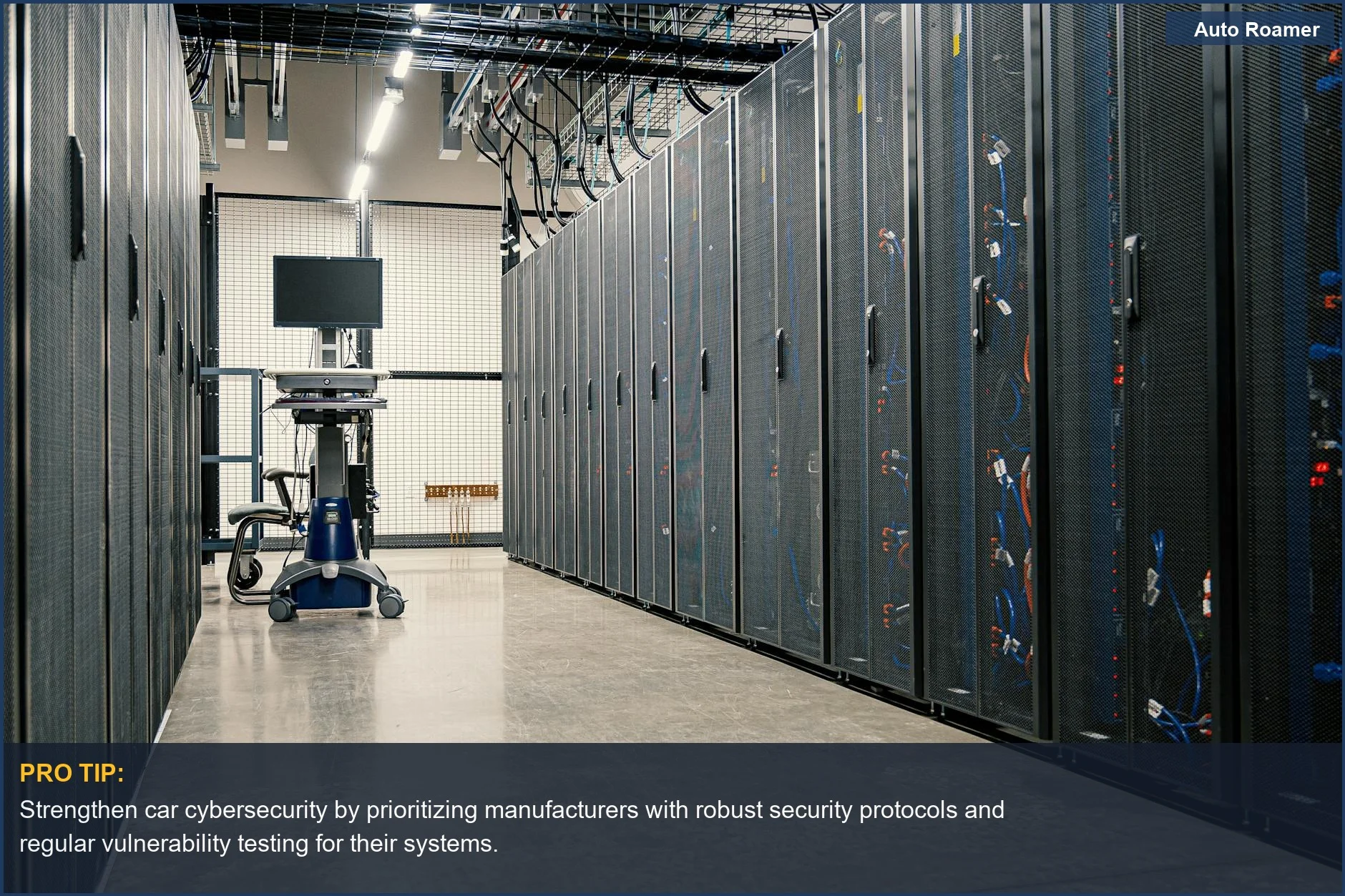 Corredor de centro de datos moderno con racks de servidores, ilustrando la infraestructura detrás de la ciberseguridad de coches conectados en 2026.