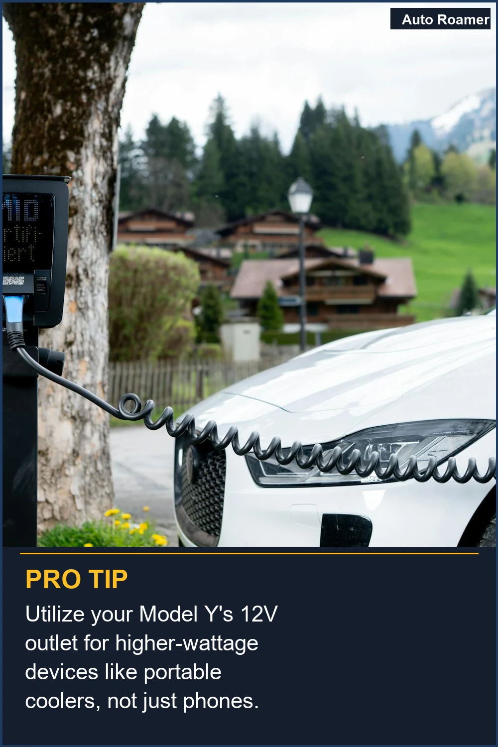 Utiliza la toma de 12V de tu Model Y para dispositivos de mayor vataje como refrigeradores portátiles, no solo para teléfonos.