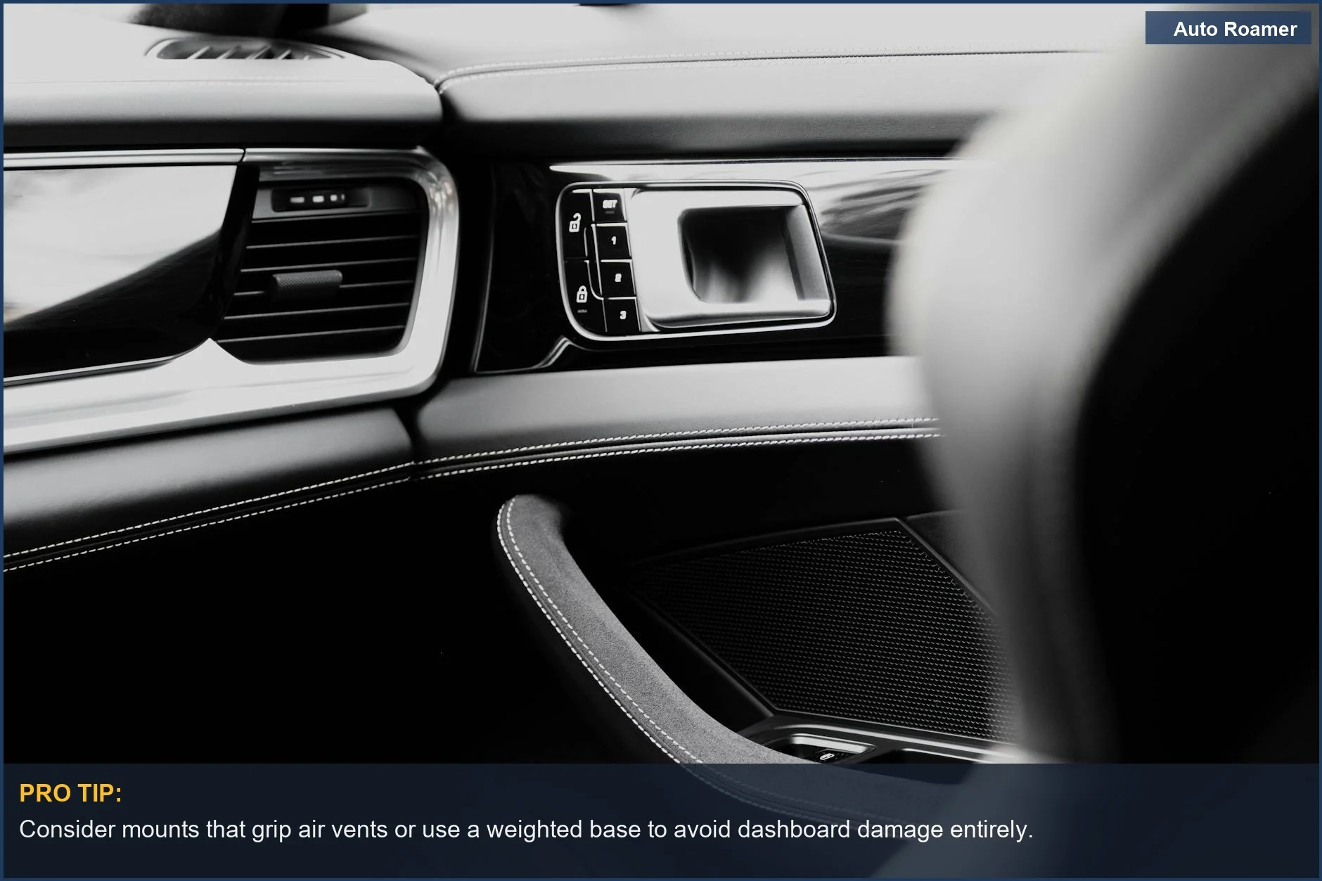 Elegante salpicadero de coche de lujo y costuras de cuero, enfatizando la necesidad de elegir cuidadosamente los soportes para teléfono en el salpicadero.