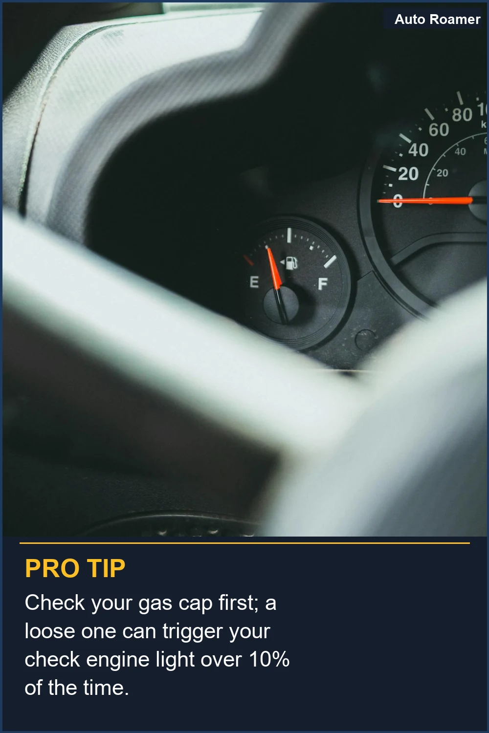 Revisa primero el tapón de la gasolina; uno suelto puede activar la luz del motor más del 10% de las veces.