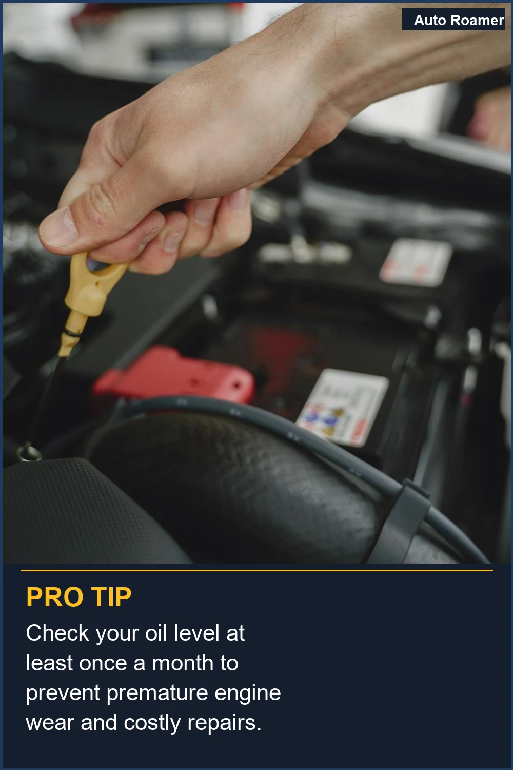 Comprueba el nivel de aceite al menos una vez al mes para evitar el desgaste prematuro del motor y reparaciones costosas.