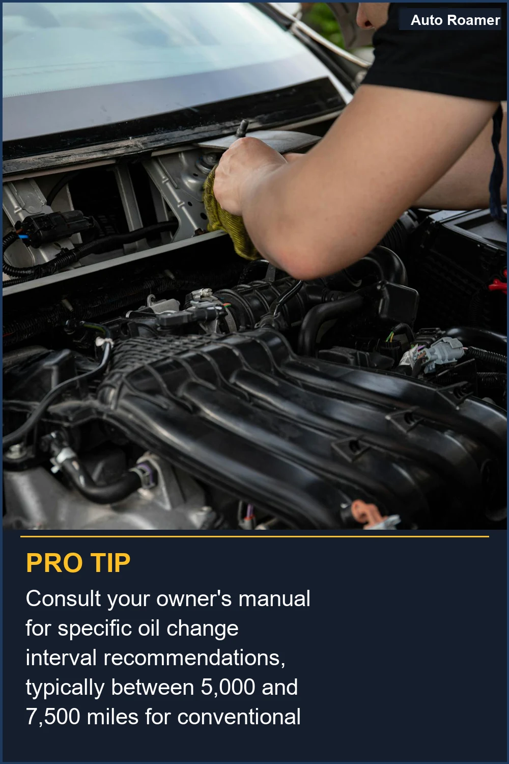 Consulta el manual de tu propietario para conocer las recomendaciones específicas del intervalo de cambio de aceite, generalmente entre 5.000 y 7.500 millas para aceite convencional.