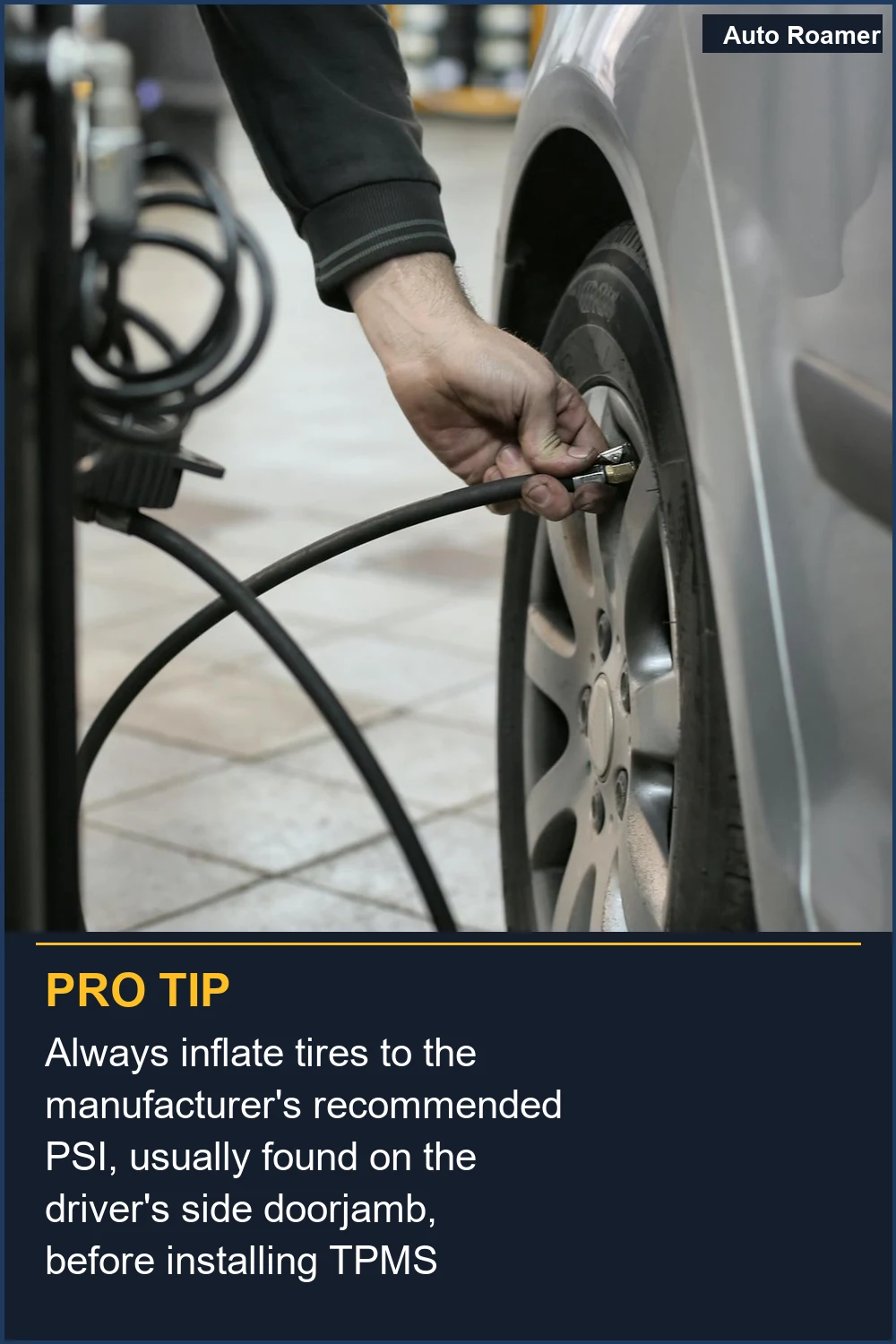 Siempre infla los neumáticos a la presión recomendada por el fabricante, que generalmente se encuentra en el marco de la puerta del conductor, antes de instalar los sensores TPMS.