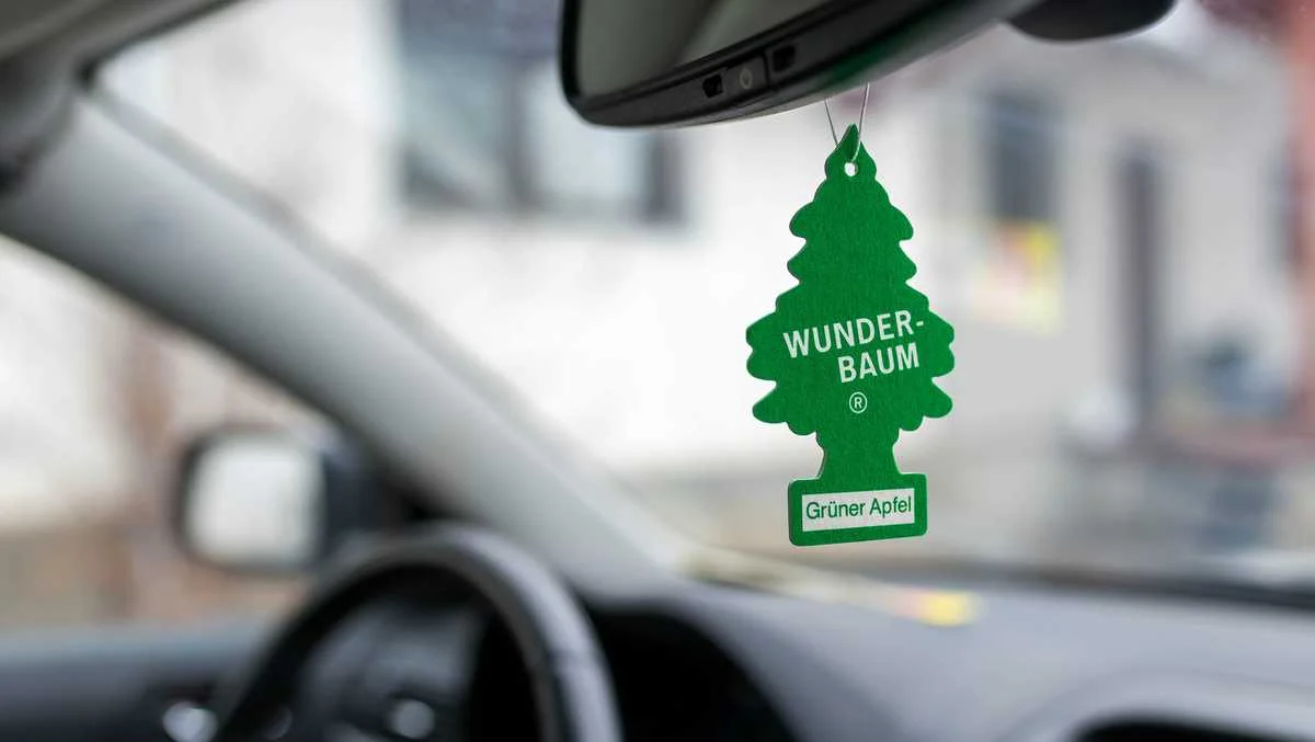 The Environmental Cost of Disposable Car Air Fresheners (2026 Guide)