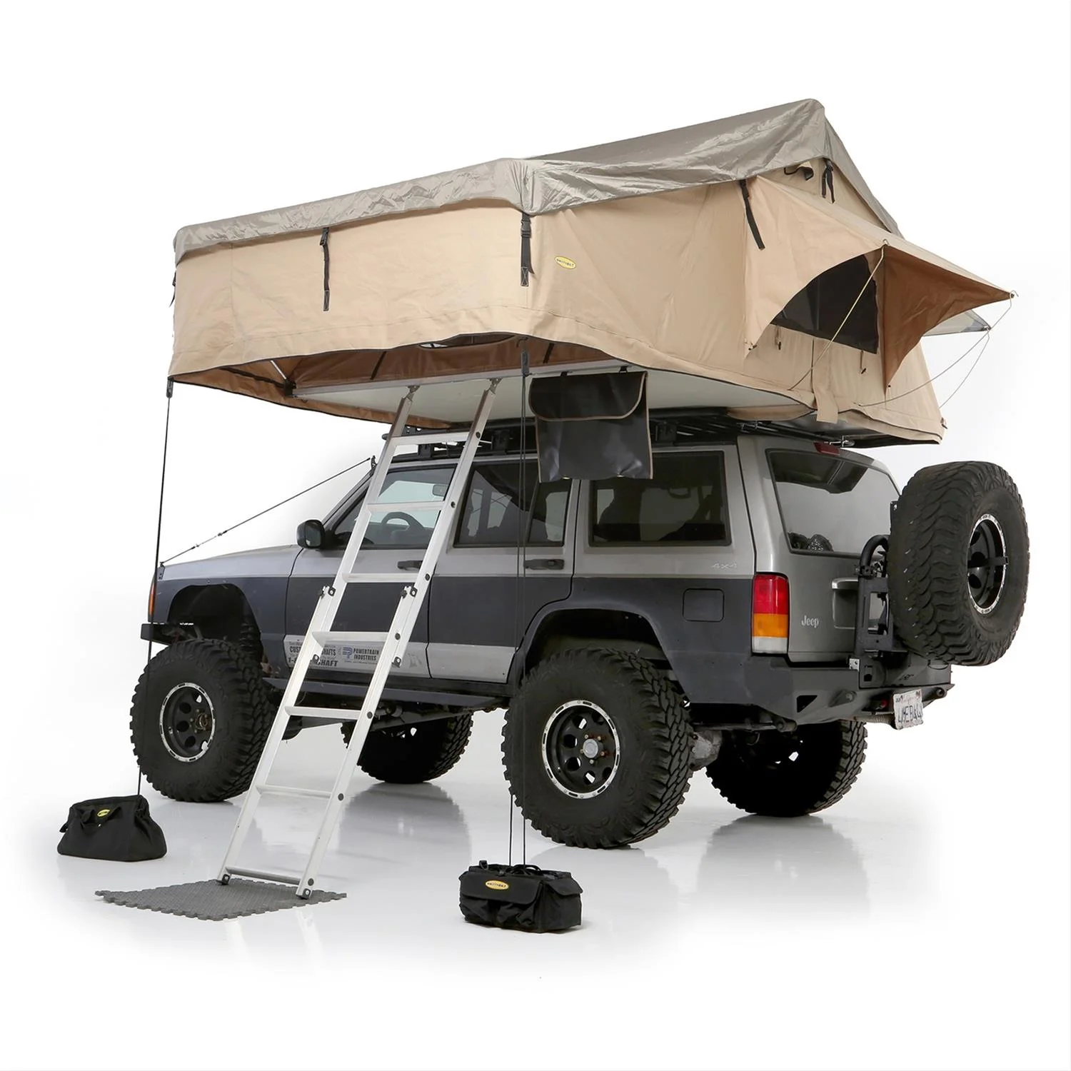 Smittybilt Overlander (alternate view)